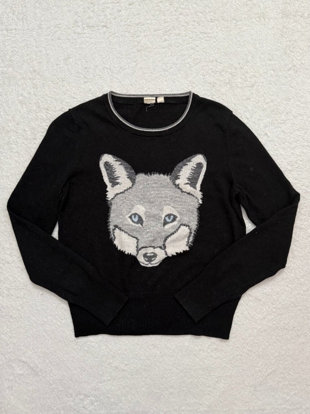 GAP Wolf Graphic Sweater
